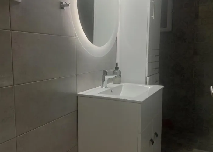 아파트 Aphrodite's